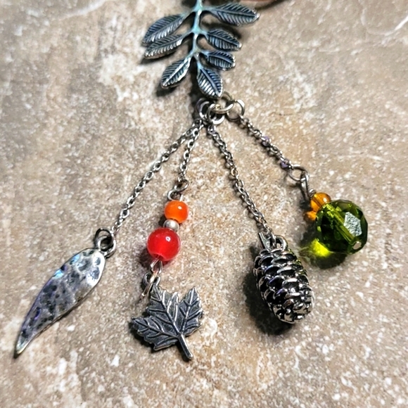 🍁HAND-CRAFTED NECKLACE - Picture 3 of 5